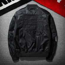 Save the queen bomber