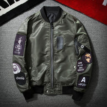 Save the queen bomber