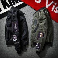 Save the queen bomber