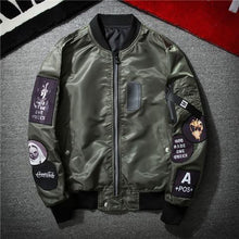 Save the queen bomber