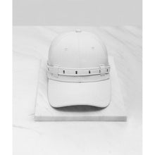 Strapped Digits Snap