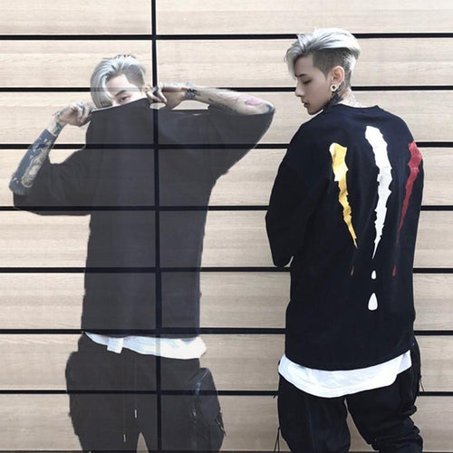 Vertically Clawed T-shirt