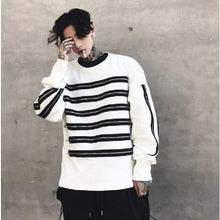 Zipzip Crewneck
