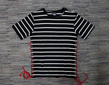 Knotted striped t-shirt