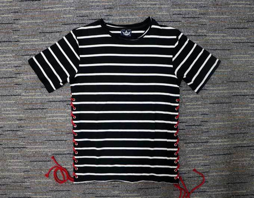 Knotted striped t-shirt