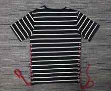 Knotted striped t-shirt