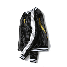 Clawed varsity